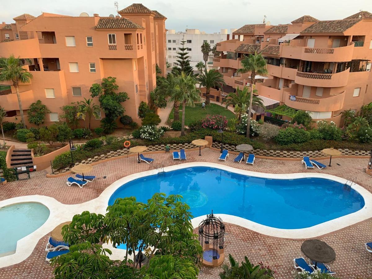 Apartementos Almerimar Golf Экстерьер фото